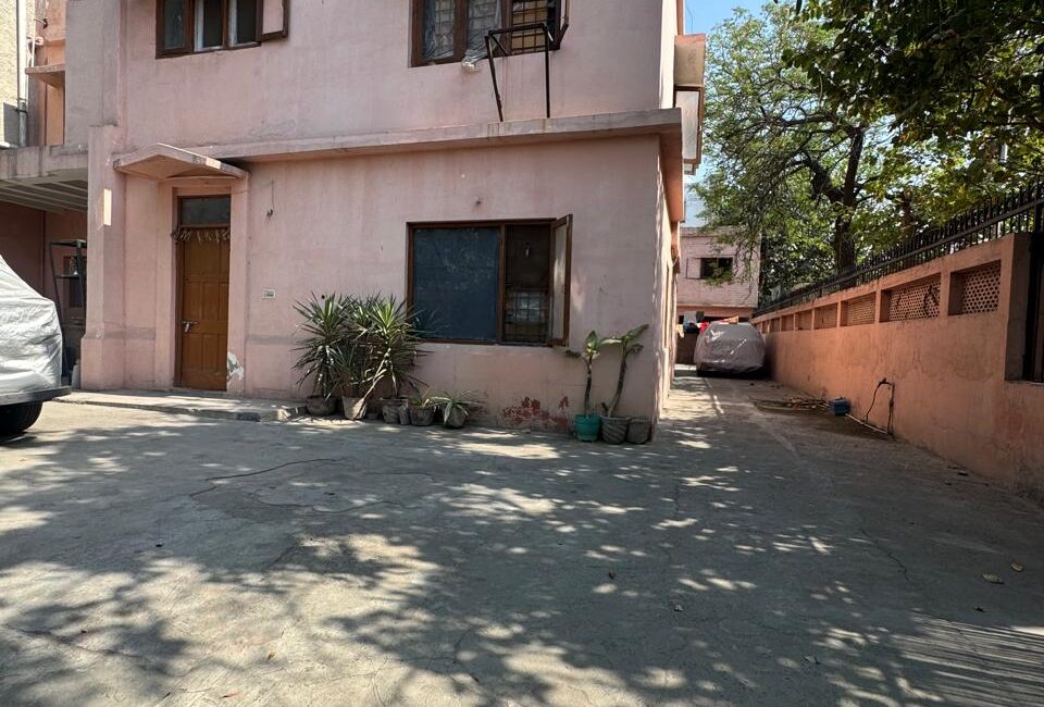 Block A, Sector 26, Prime Commercial Property in Noida – Ideal for Investment & Rental Income