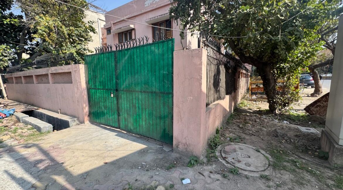 Block A, Sector 26, Prime Commercial Property in Noida – Ideal for Investment & Rental Income