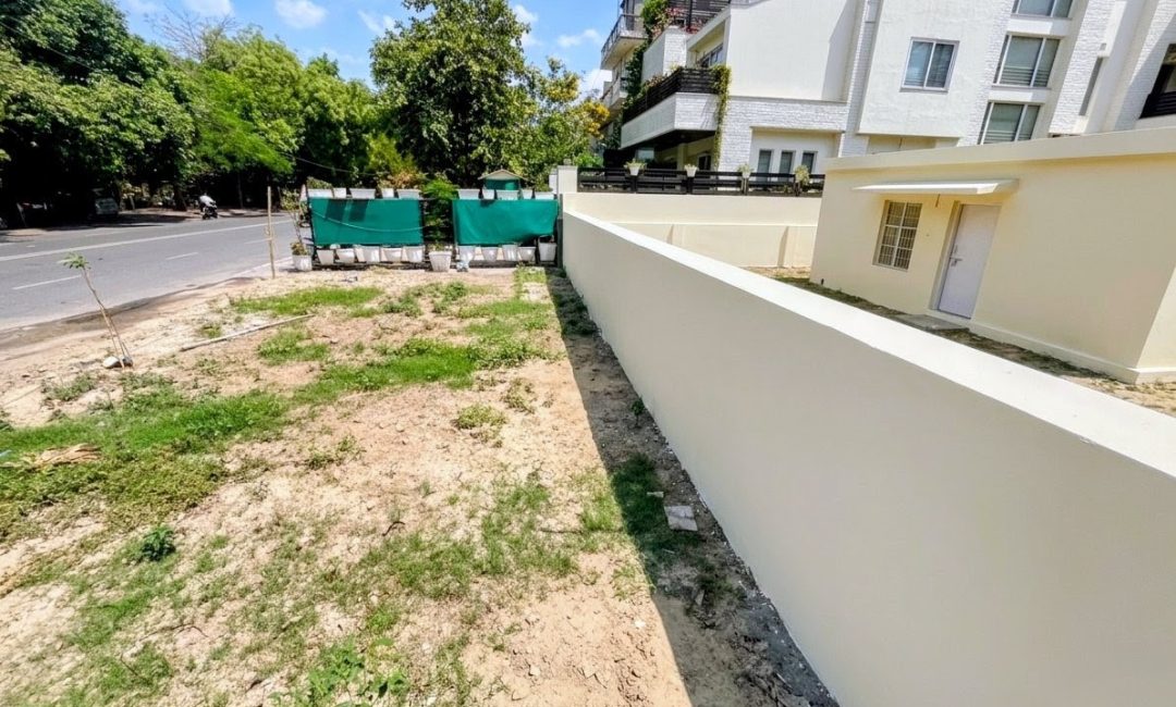 Block F, Sector-40, Noida, Premium Residential Property for Sale